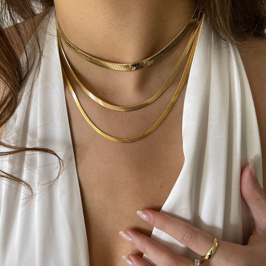 Eva Elegantní Hadí Kovový Náhrdelník Minimalistický